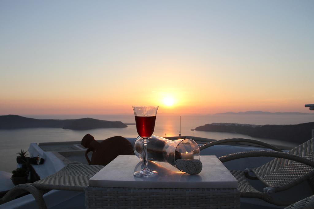 Thea Apartments Imerovigli  Pokoj fotografie